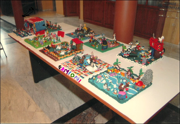 1-exhi~1.jpg
