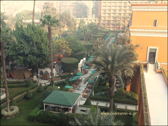 2cairo~1.jpg